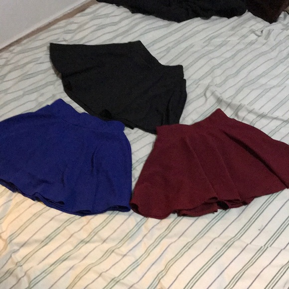 Miniskirt - Picture 1 of 4